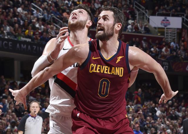 却在自己毕 却在自己毕