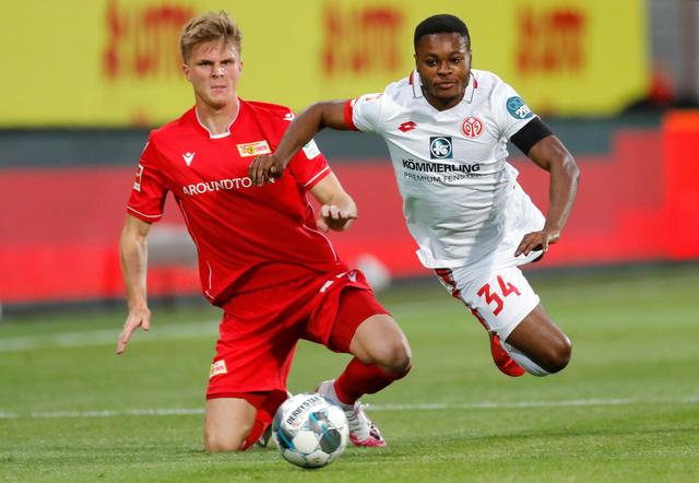 起的新星正 起的新星正