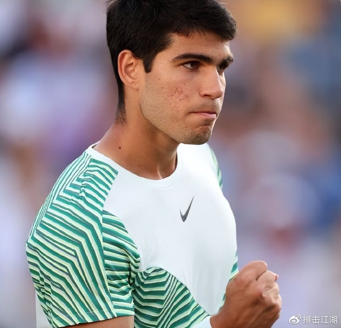 对攻中笑到 对攻中笑到